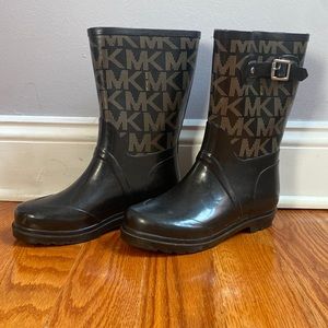 MK Rain boots